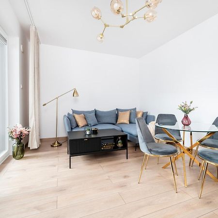 Manufaktura Residence - Apartamenty Prestiz Z Garazem Podziemnym I Dwoma Lazienkami Łódź Dış mekan fotoğraf