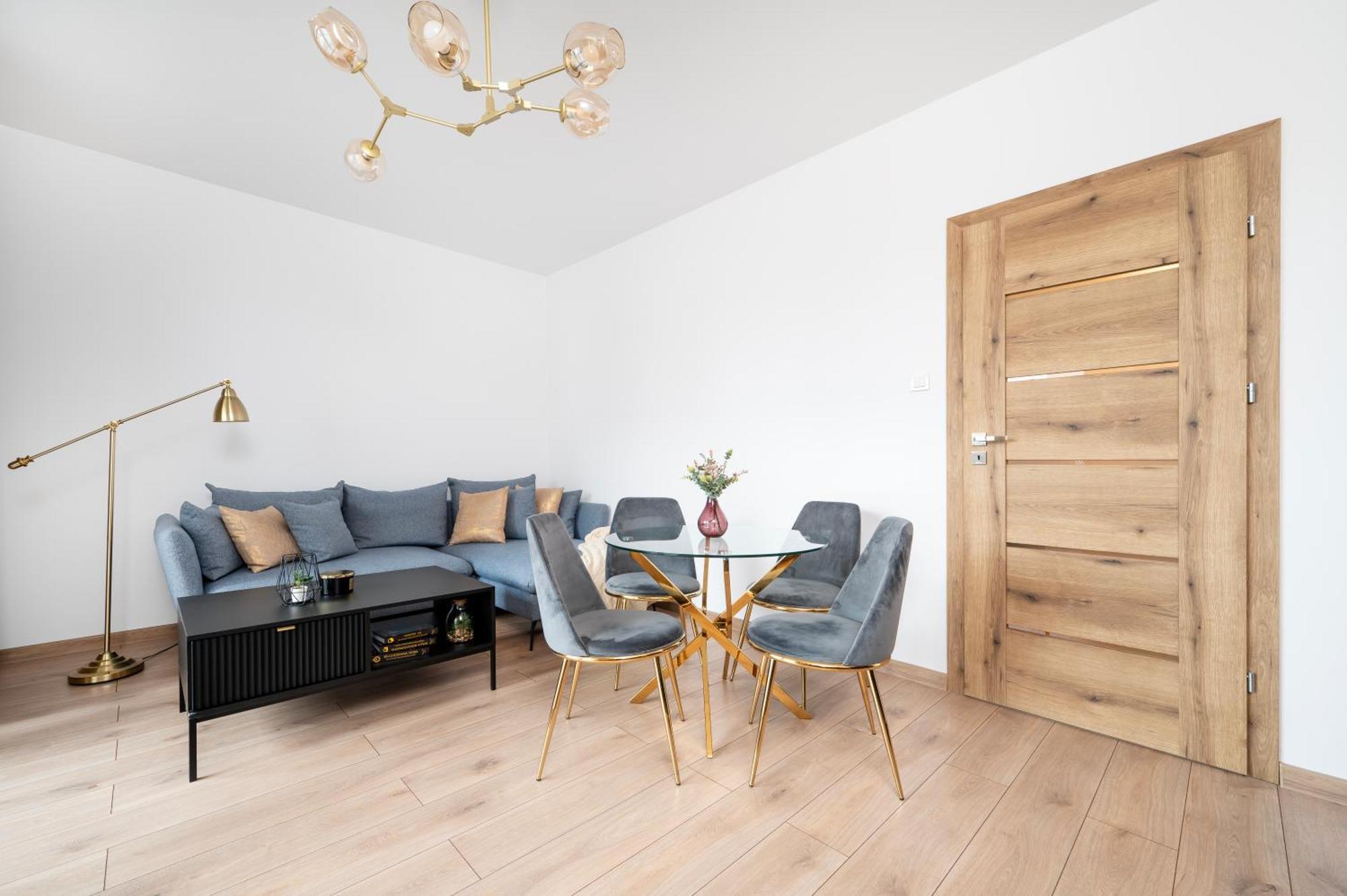 Manufaktura Residence - Apartamenty Prestiz Z Garazem Podziemnym I Dwoma Lazienkami Łódź Dış mekan fotoğraf
