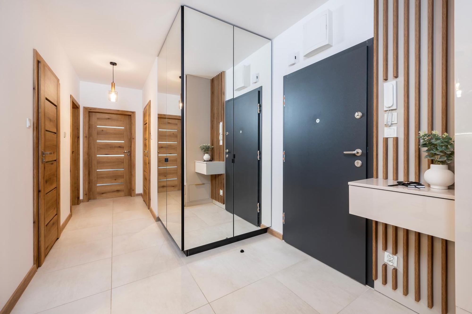 Manufaktura Residence - Apartamenty Prestiz Z Garazem Podziemnym I Dwoma Lazienkami Łódź Dış mekan fotoğraf